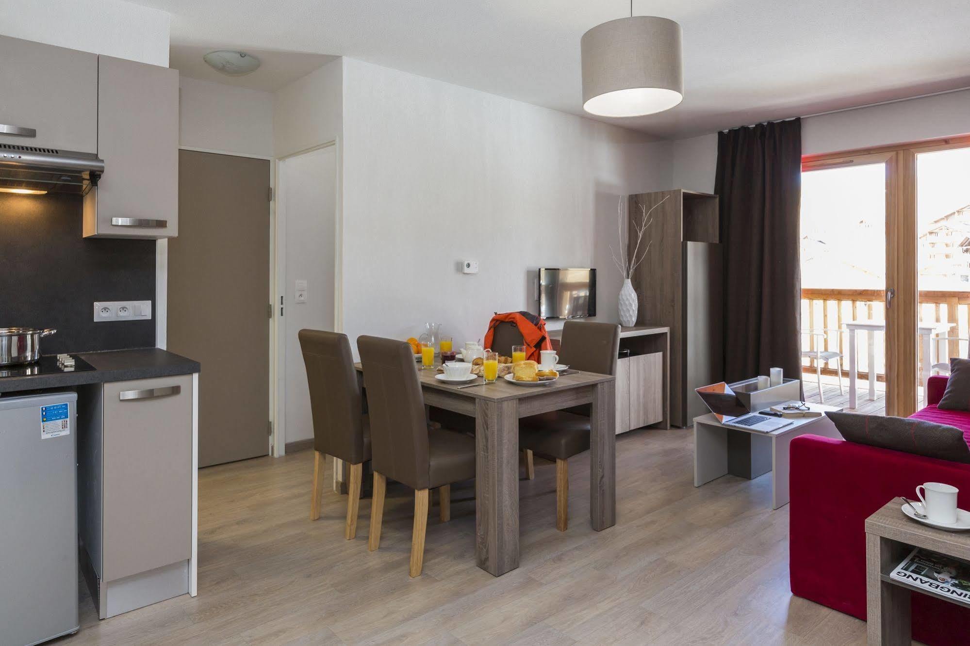 Residence Prestige Odalys Front De Neige La Plagne Exterior photo